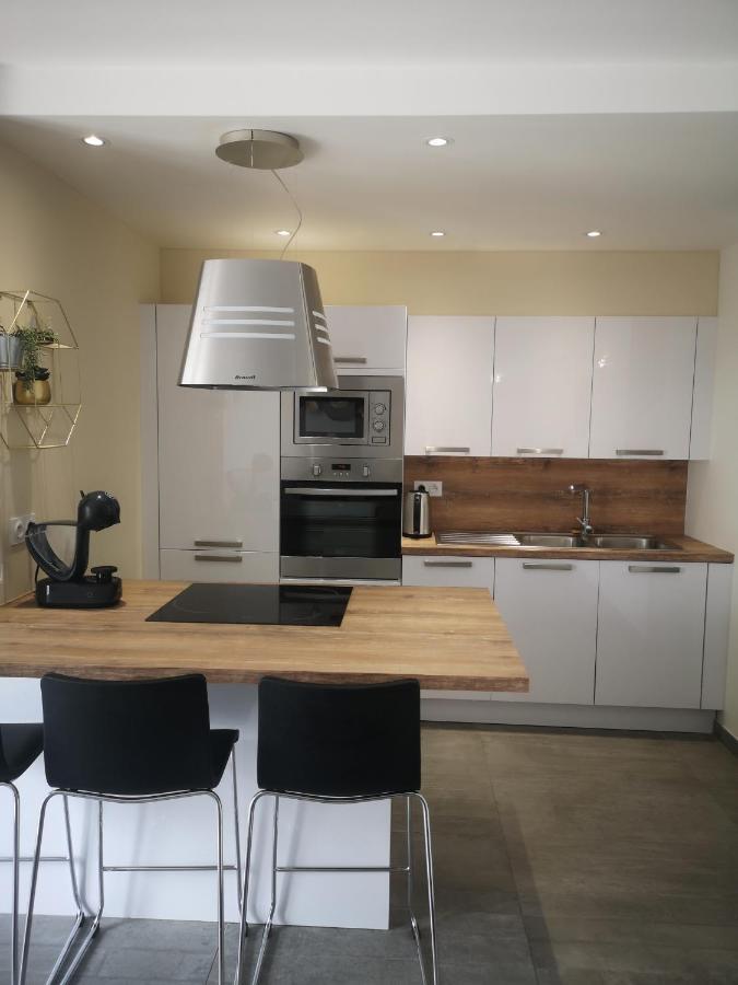 Appartement Contemporain Le Vendome A 90M De La Plage Le Grau-du-Roi Kültér fotó